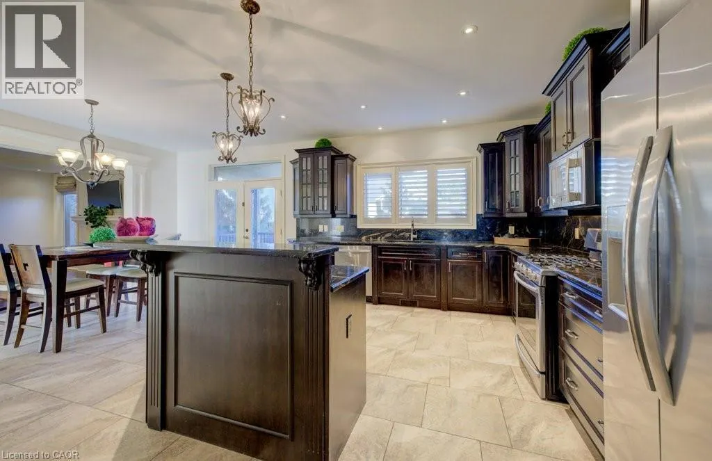 6379 CHRISTOPHER Crescent