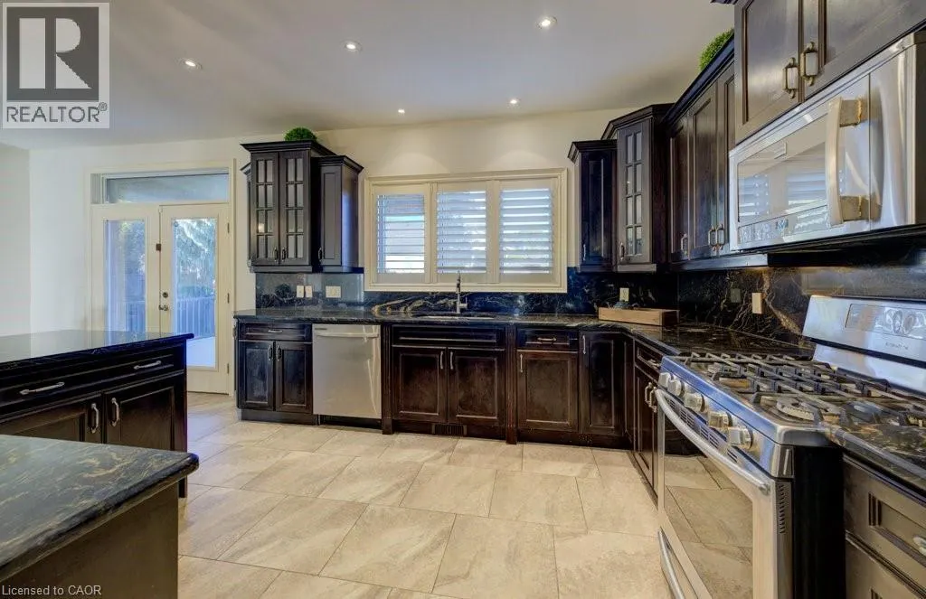 6379 CHRISTOPHER Crescent