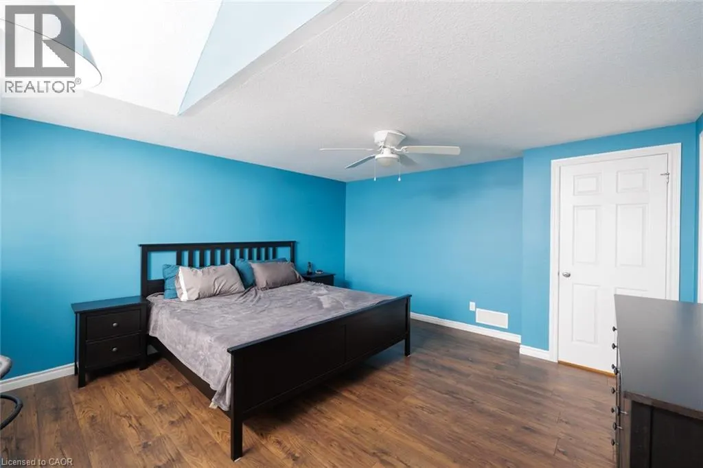 31 BROADOAKS Drive