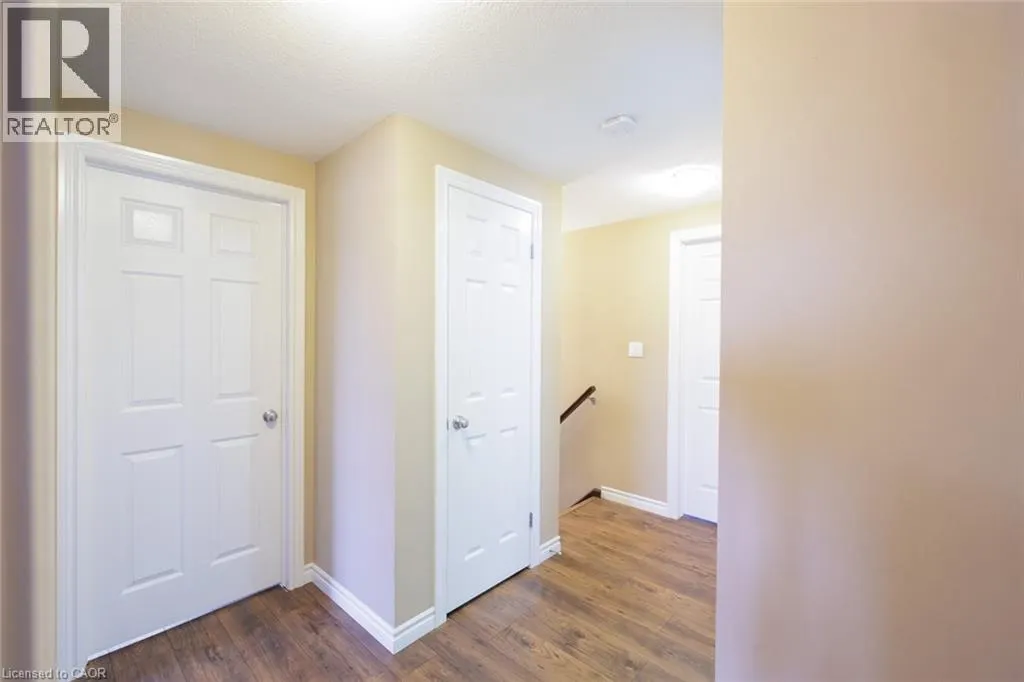31 BROADOAKS Drive