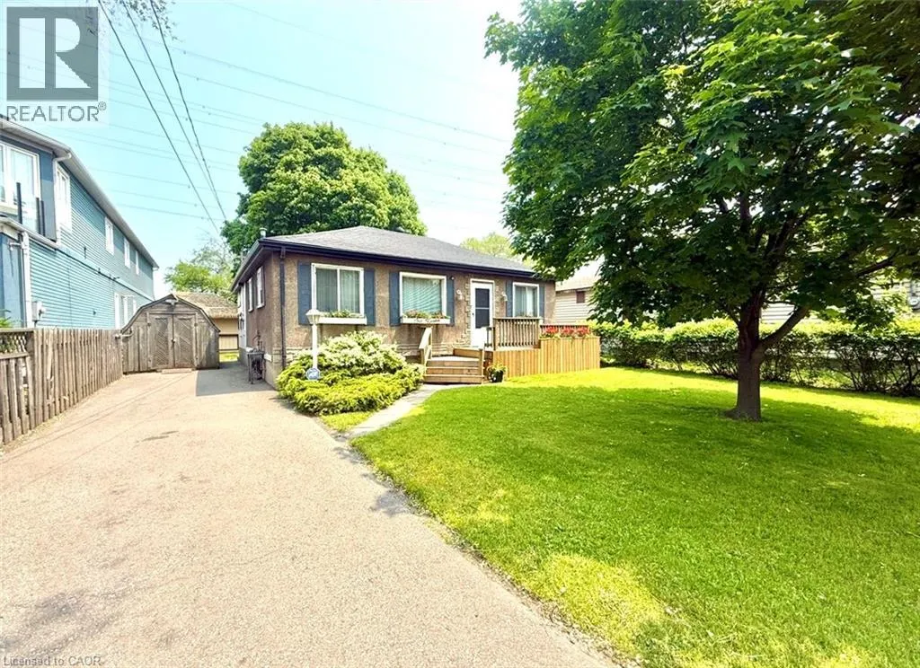 115 BEACH Boulevard