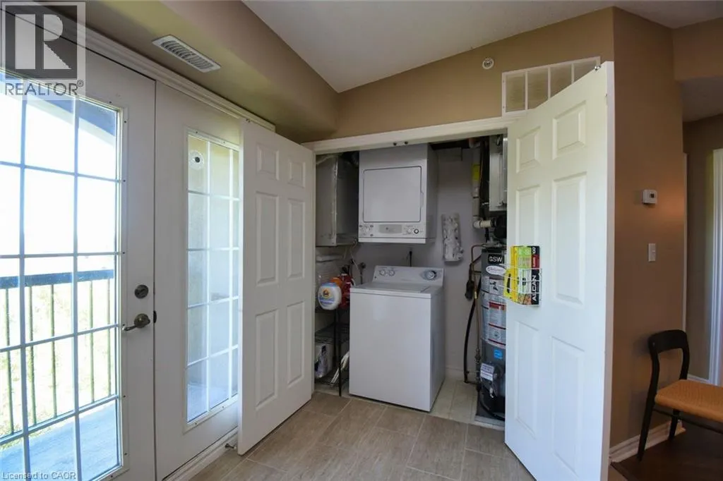 2065 APPLEBY Line Unit# 411, #411