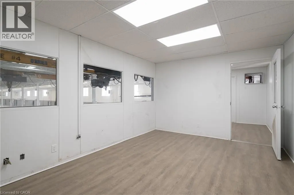 100 BURLAND Crescent Unit# 1, #1