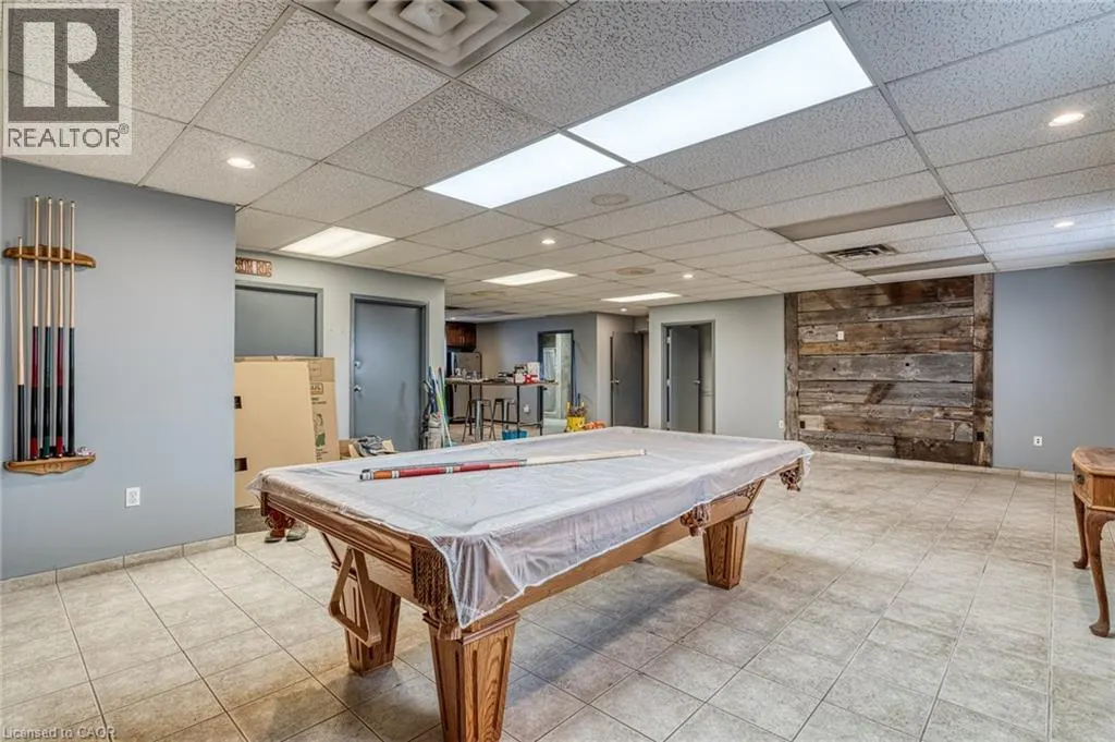 100 BURLAND Crescent Unit# 1, #1