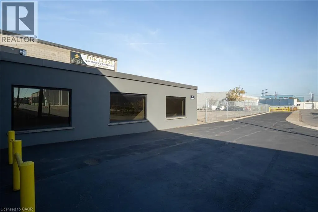 100 BURLAND Crescent Unit# 2, #2
