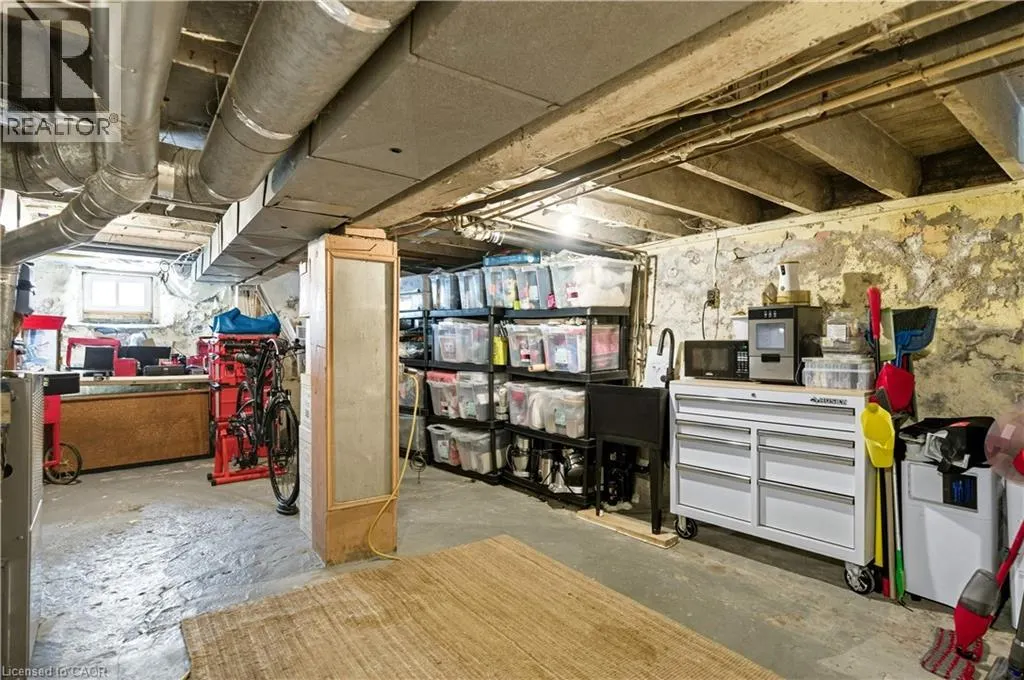 249 BAY Street N