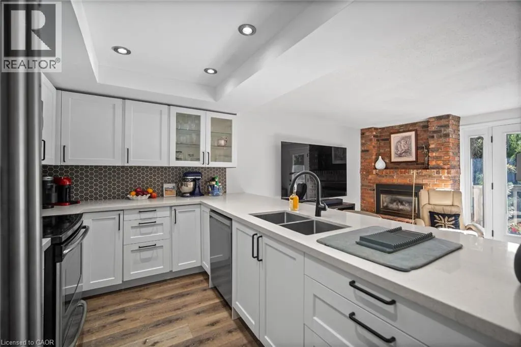 2058 BRANT Street Unit# 3, #3