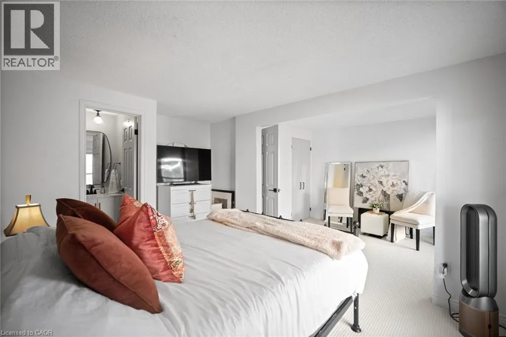 2058 BRANT Street Unit# 3, #3