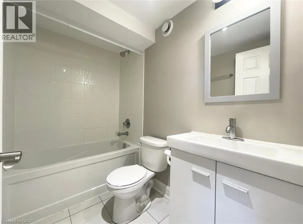540 KING Street E Unit# D4, #D4