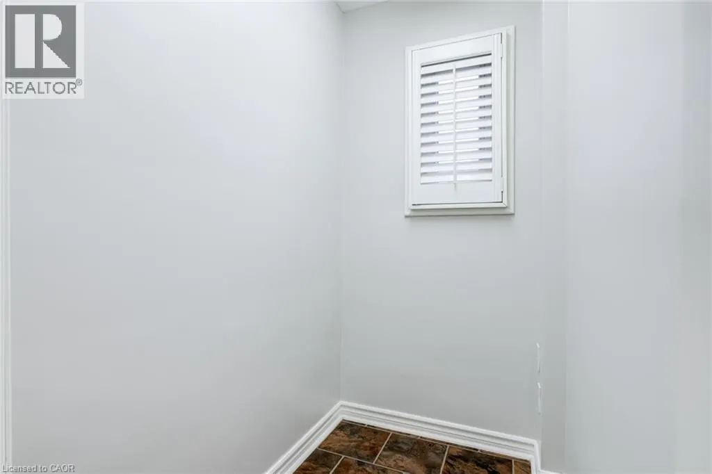 15 EMPRESS Avenue