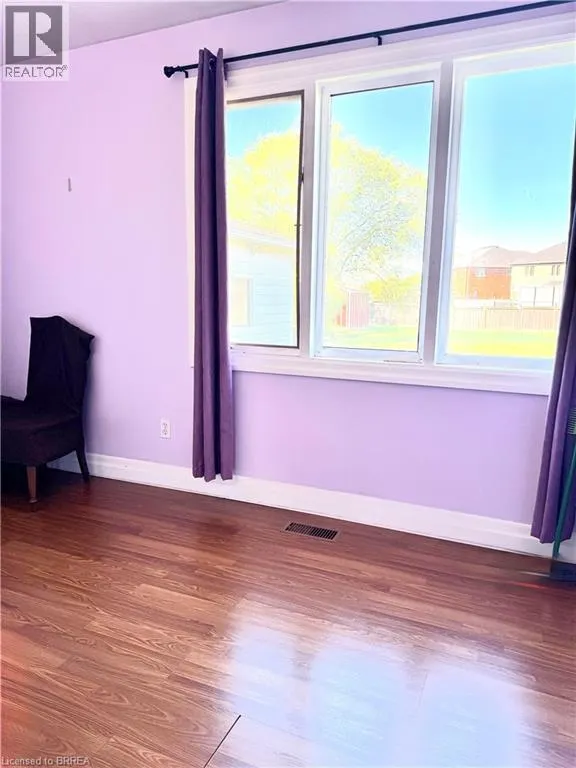 13 WEST Avenue