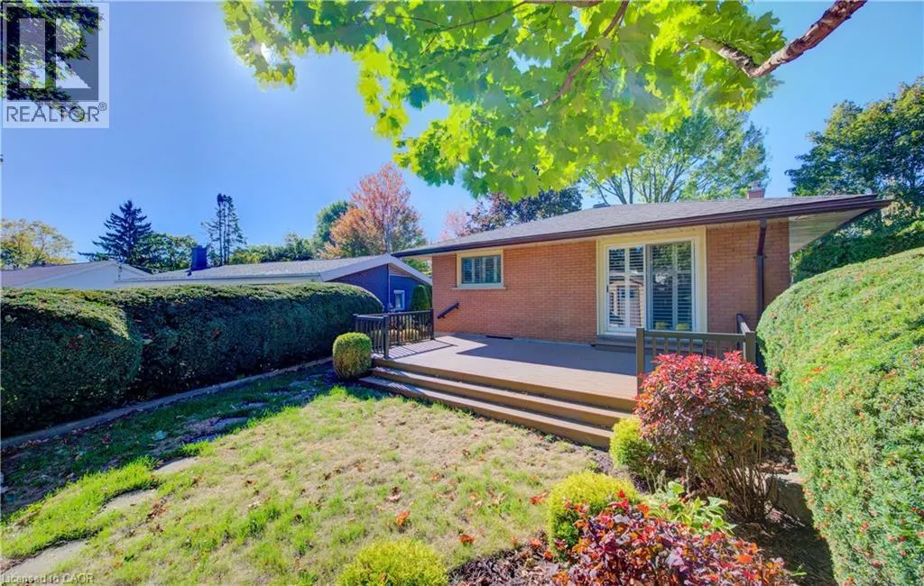 54 TANGLEWOOD Avenue