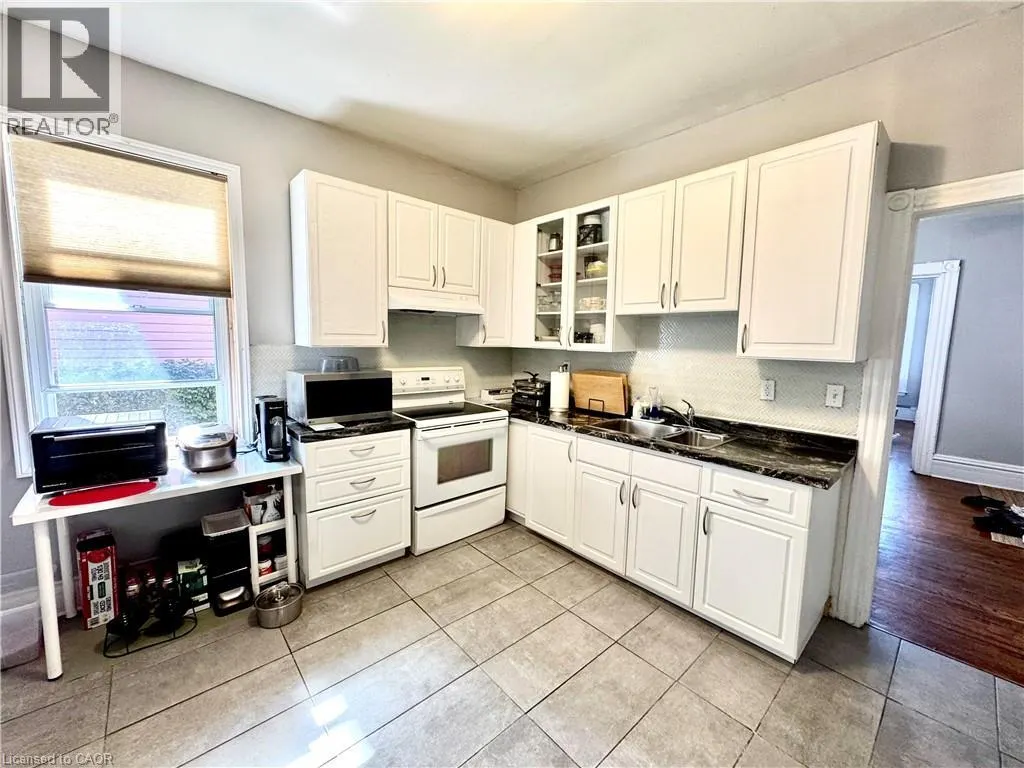 108 BIRCH Avenue Unit# 1, #1