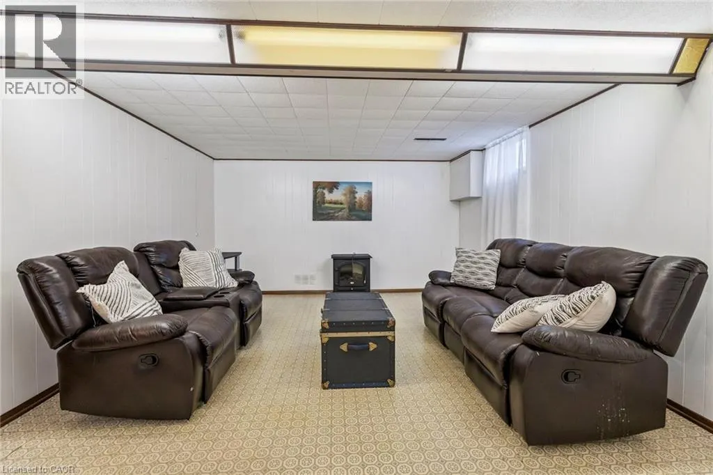 8 BERMUDA Drive