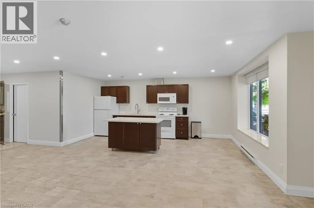 6720 GLEN ERIN Drive Unit# 902, #902
