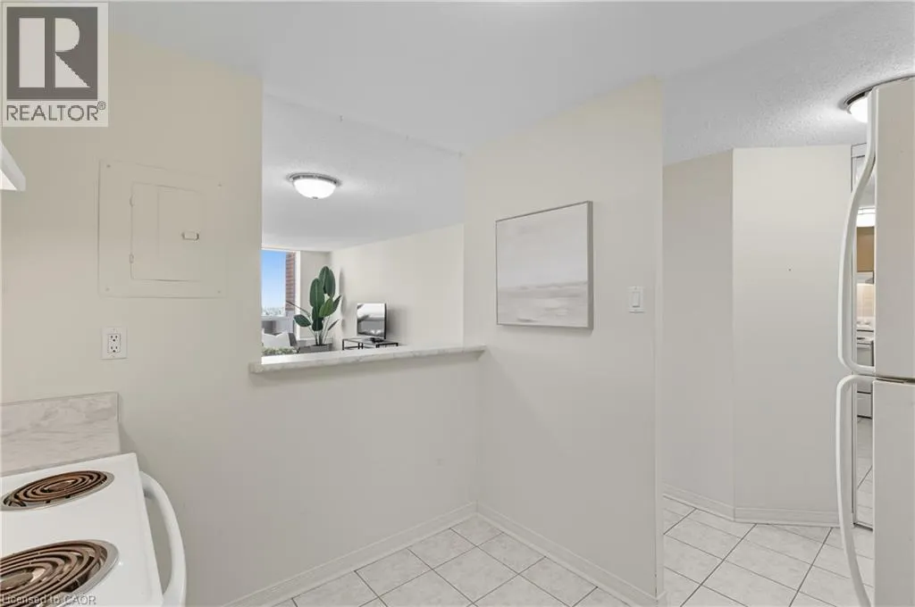 6720 GLEN ERIN Drive Unit# 902, #902