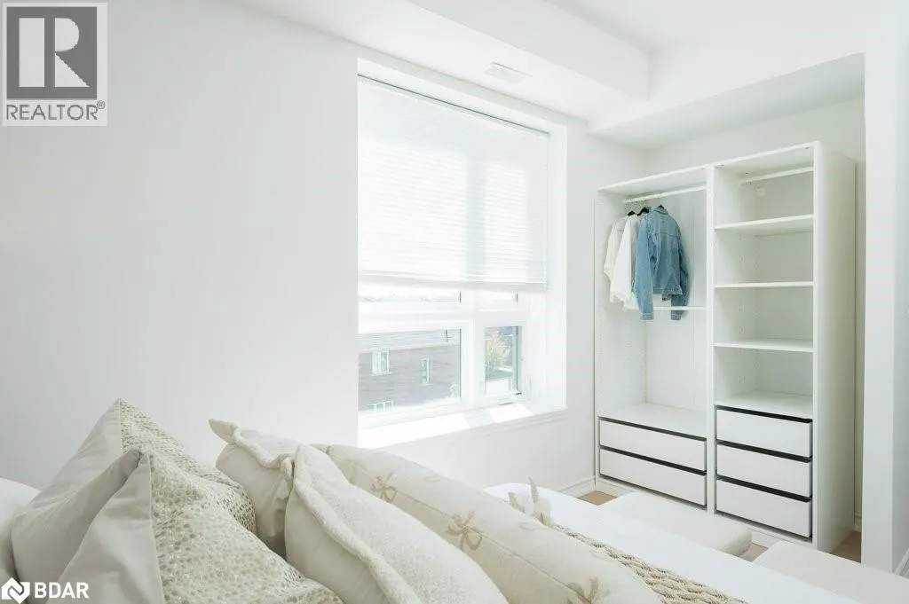 650 SAUVE Street Unit# 302, #302