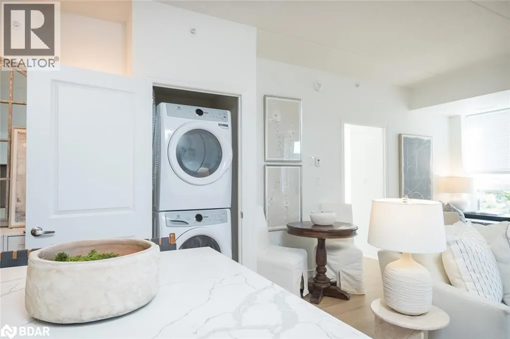 650 SAUVE Street Unit# 302, #302