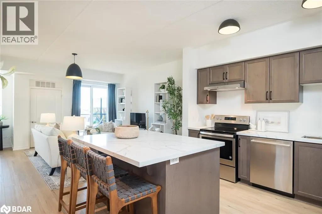 650 SAUVE Street Unit# 302, #302