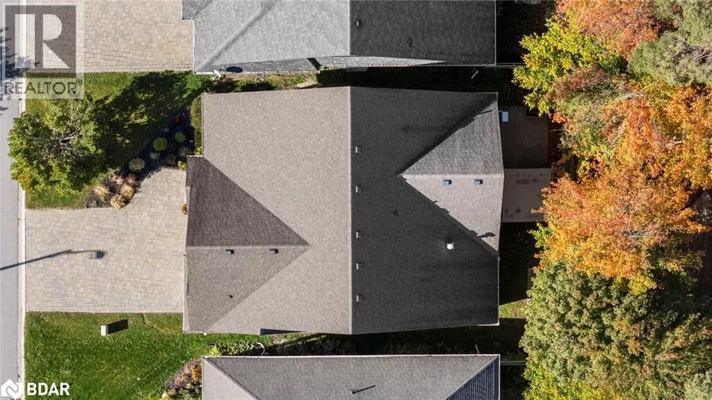 37 LANDSCAPE Drive