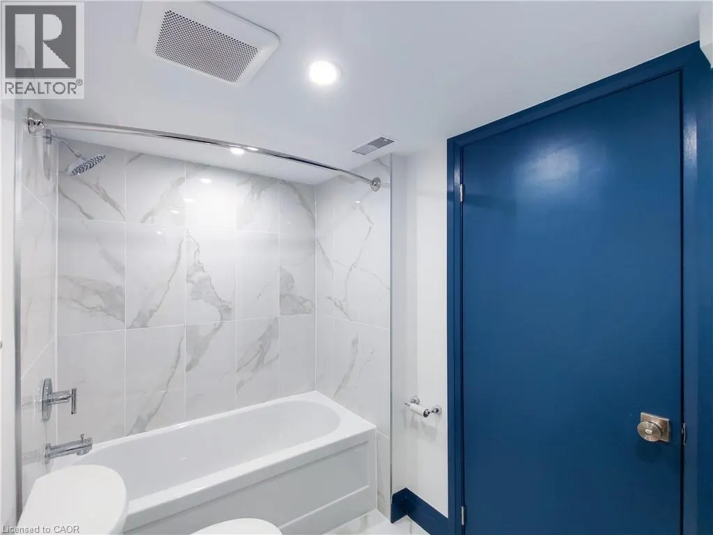 134 ONTARIO Avenue Unit# 3, #3