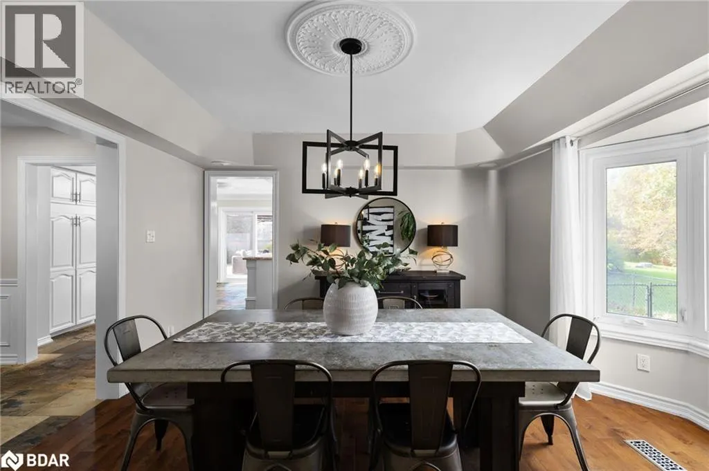 71 CITYVIEW Circle