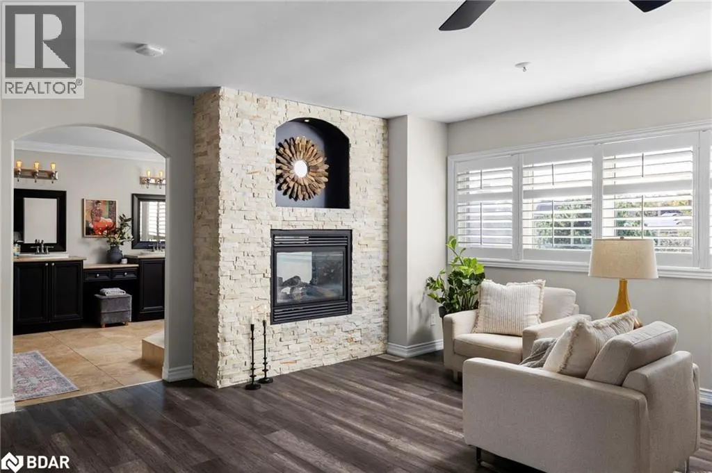71 CITYVIEW Circle