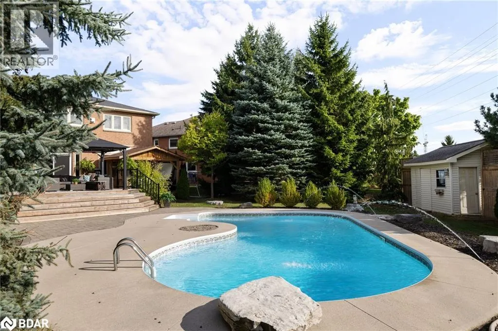 71 CITYVIEW Circle