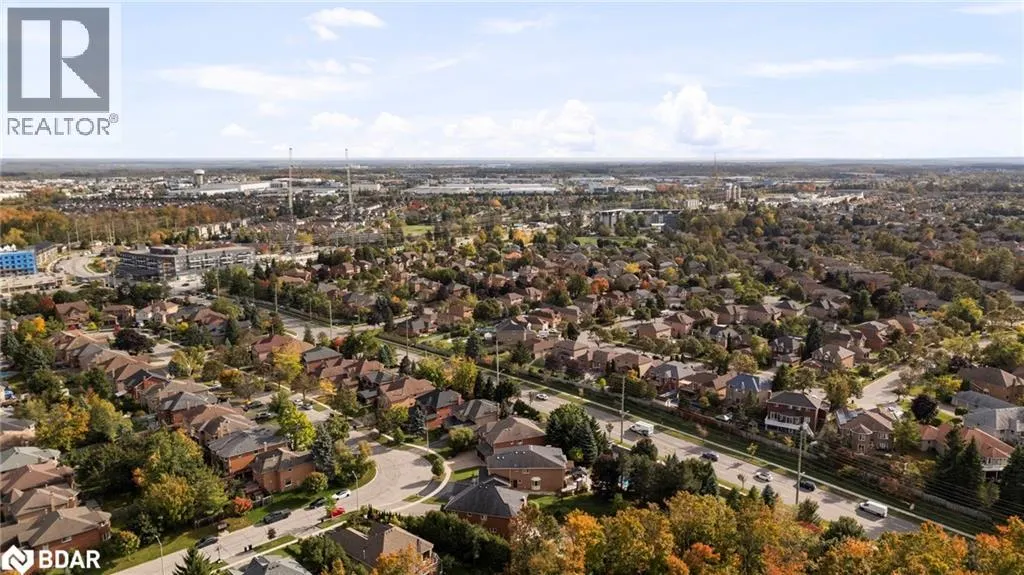 71 CITYVIEW Circle