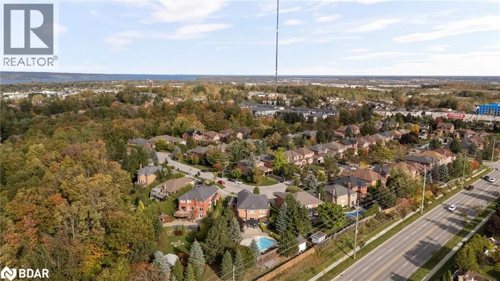 71 CITYVIEW Circle
