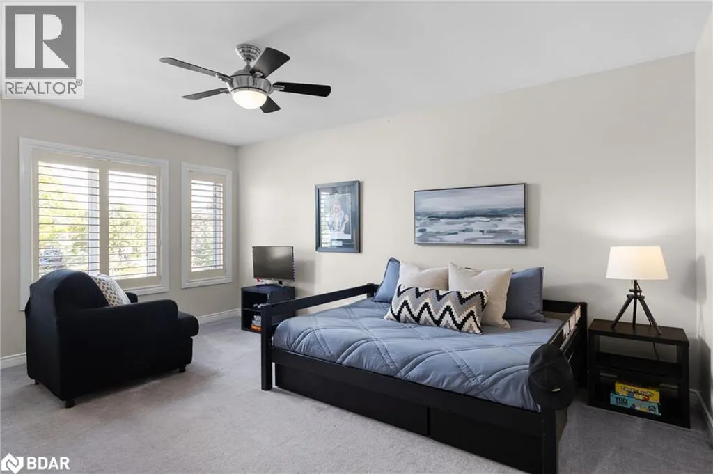 71 CITYVIEW Circle