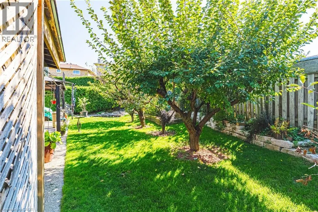 19 GLENHAVEN Court