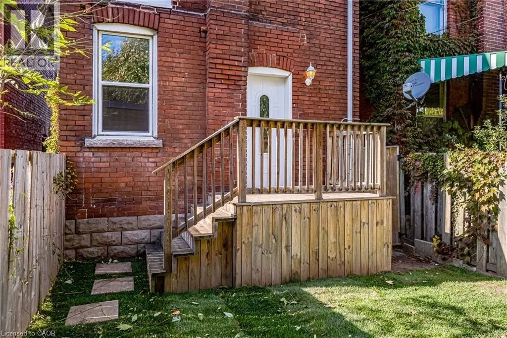 4 GLENDALE Avenue N
