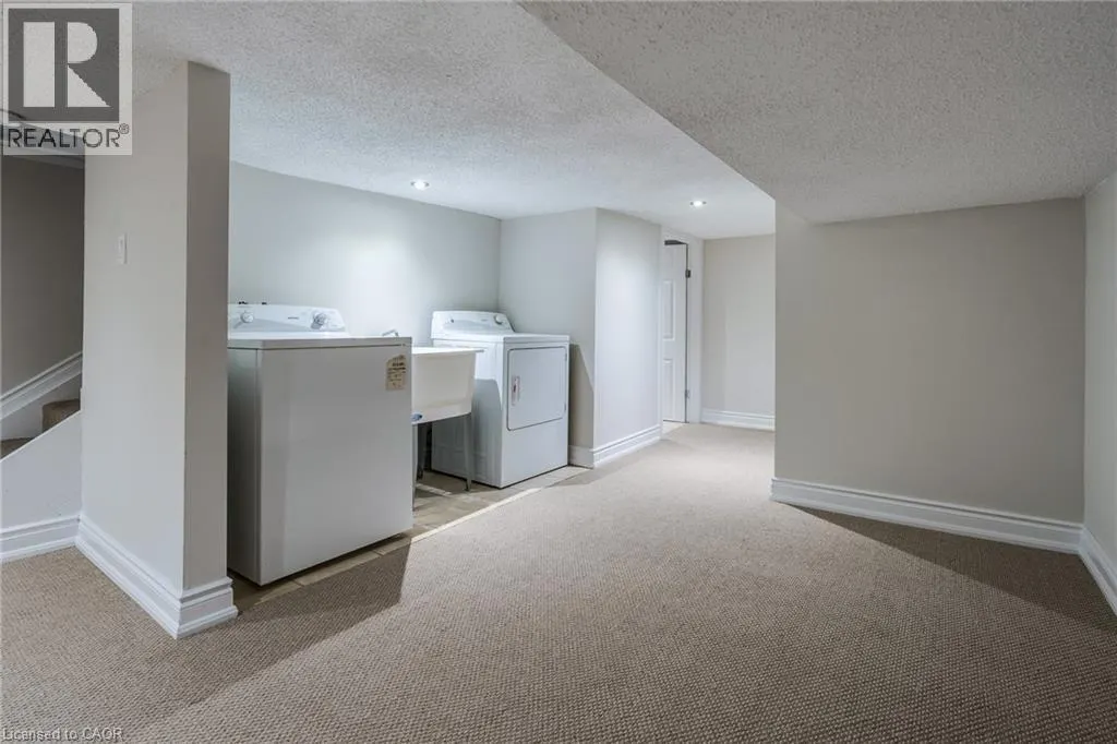 4 GLENDALE Avenue N