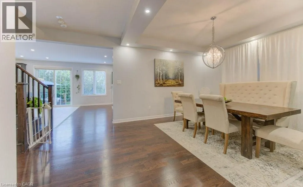231 GROVEHILL Crescent