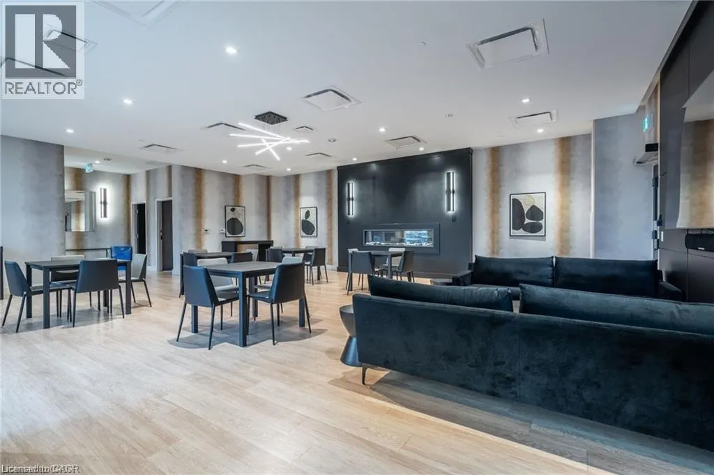 2750 KING Street E Unit# 105, #105