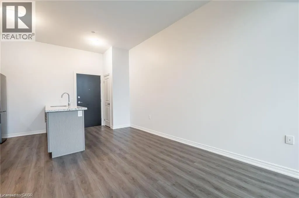 2750 KING Street E Unit# 105, #105