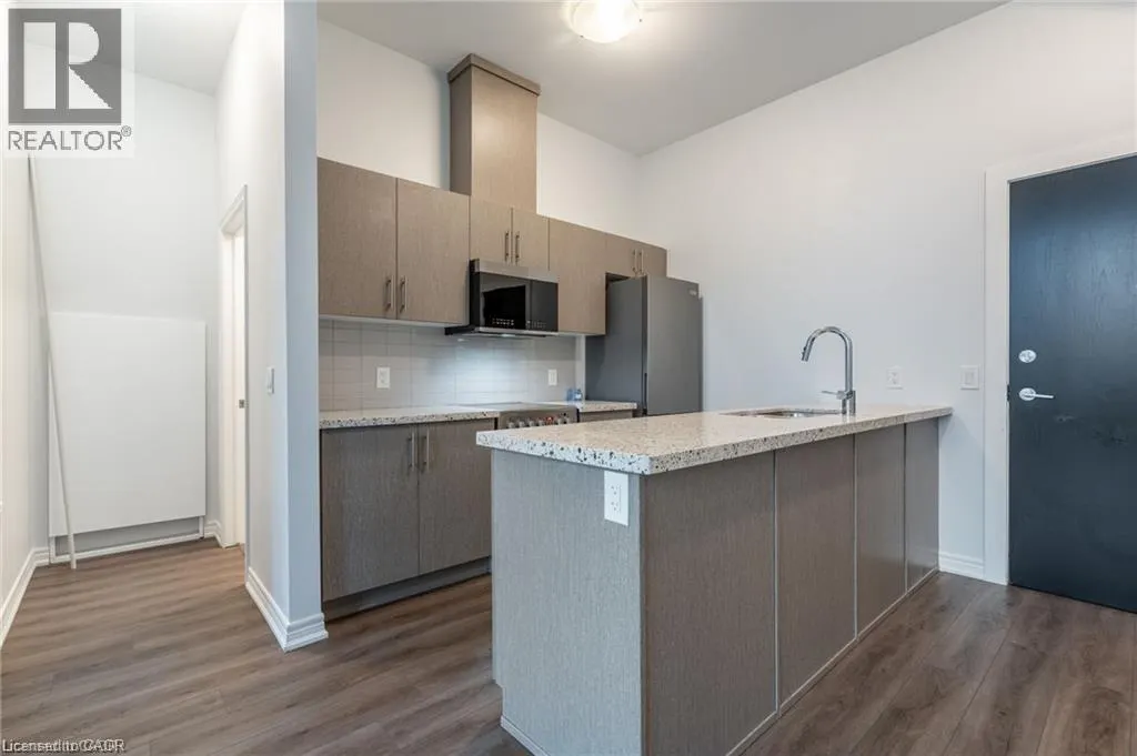 2750 KING Street E Unit# 105, #105
