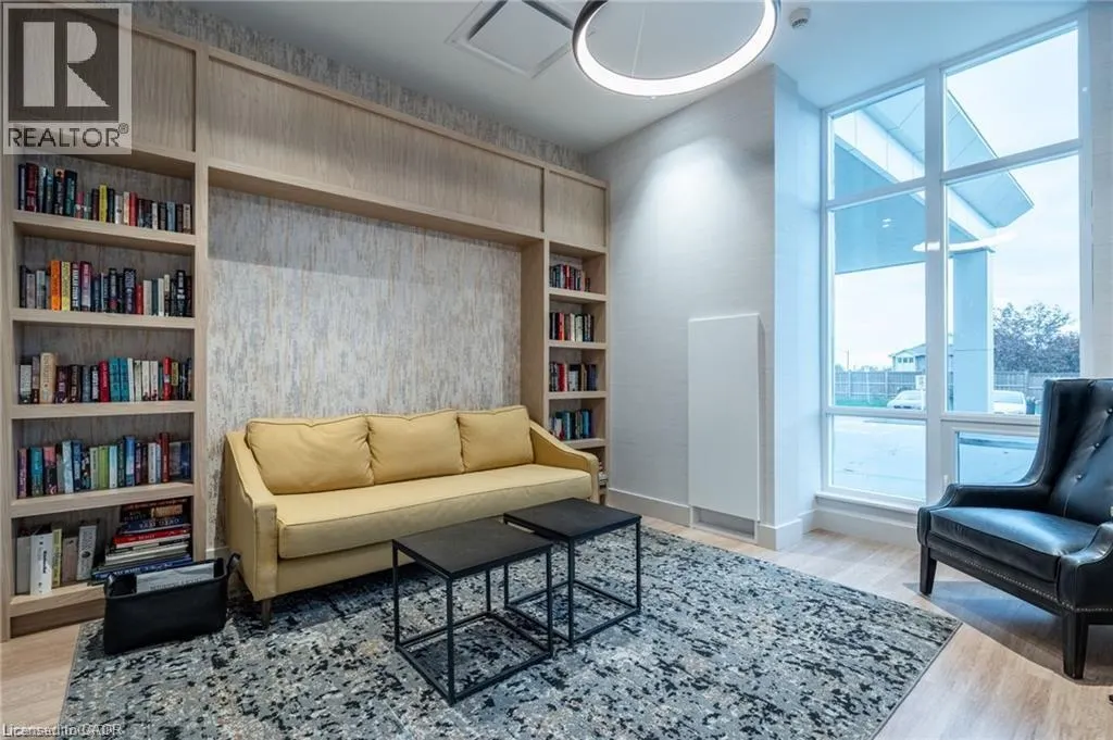 2750 KING Street E Unit# 105, #105