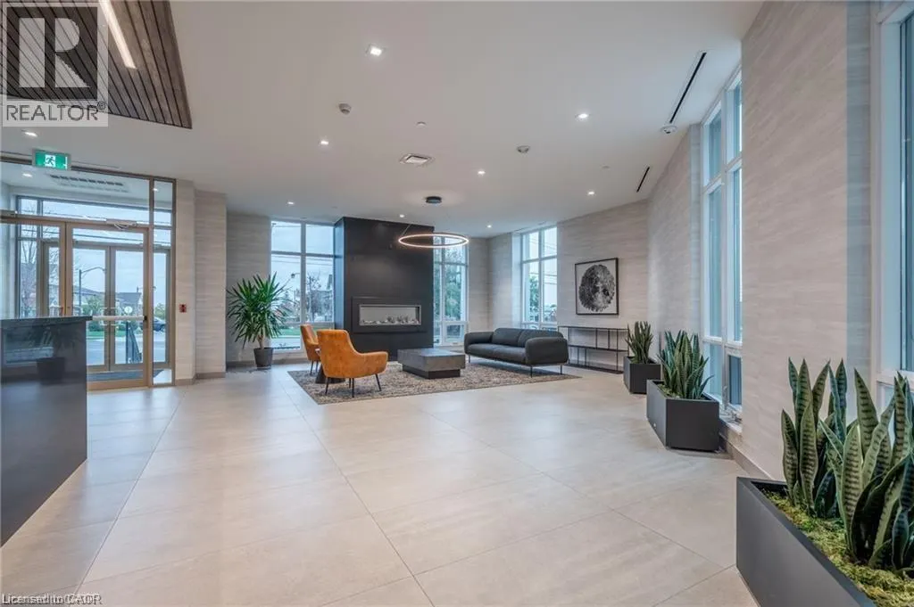 2750 KING Street E Unit# 105, #105
