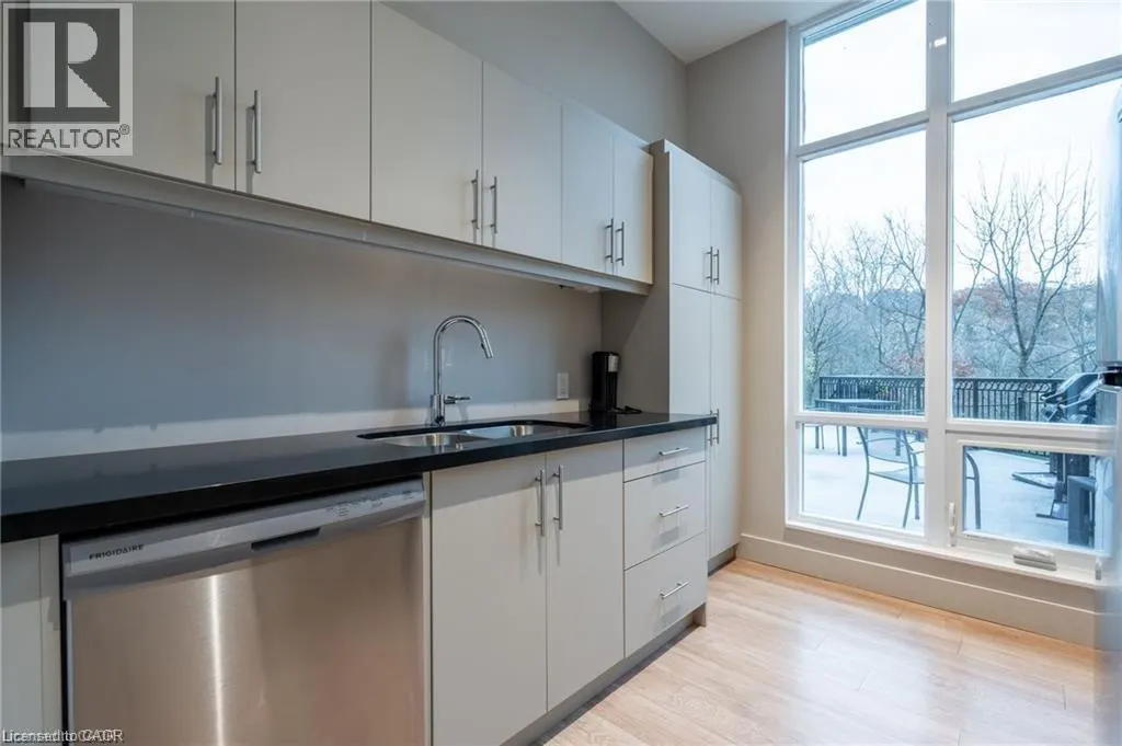 2750 KING Street E Unit# 105, #105