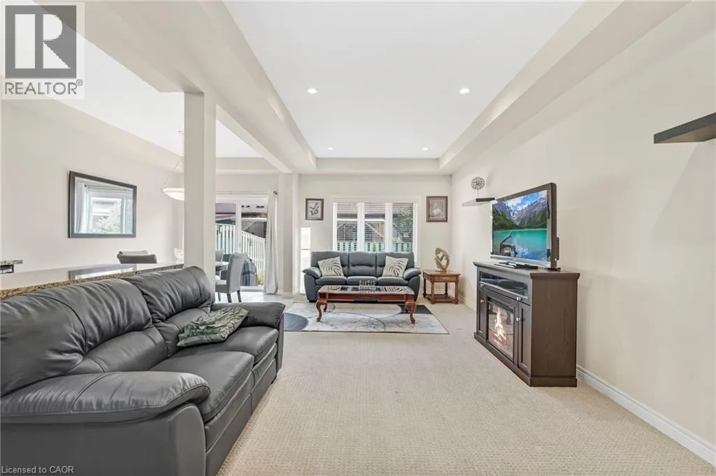 310 FALL FAIR Way Unit# 4, #4