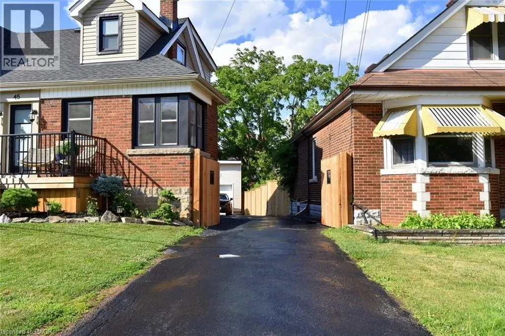 45 DUNKIRK Drive