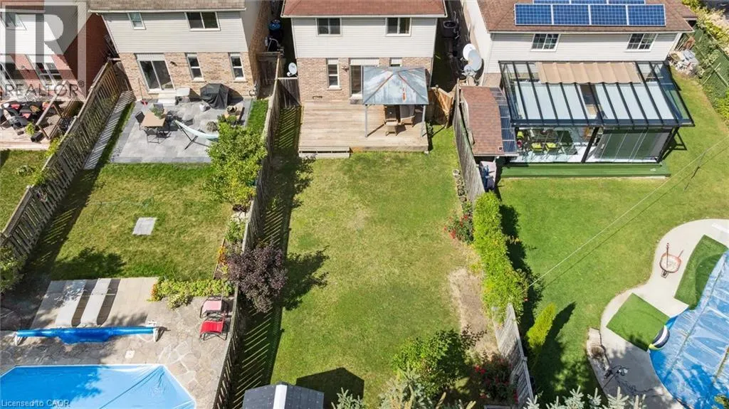 7 MAHOGANY Street