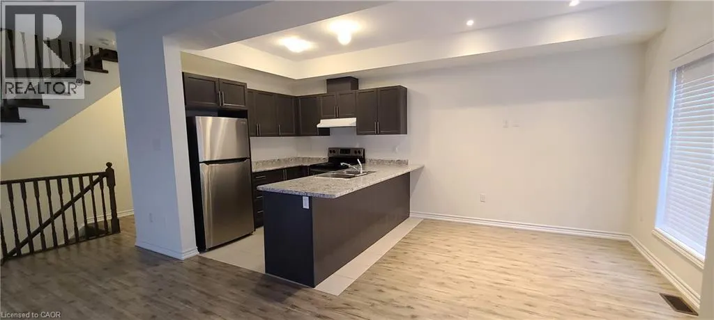 383 DUNDAS Street E Unit# 43, #43