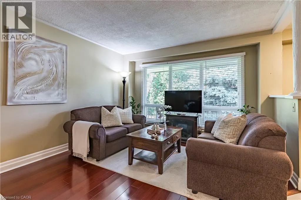 214 VANCE Drive