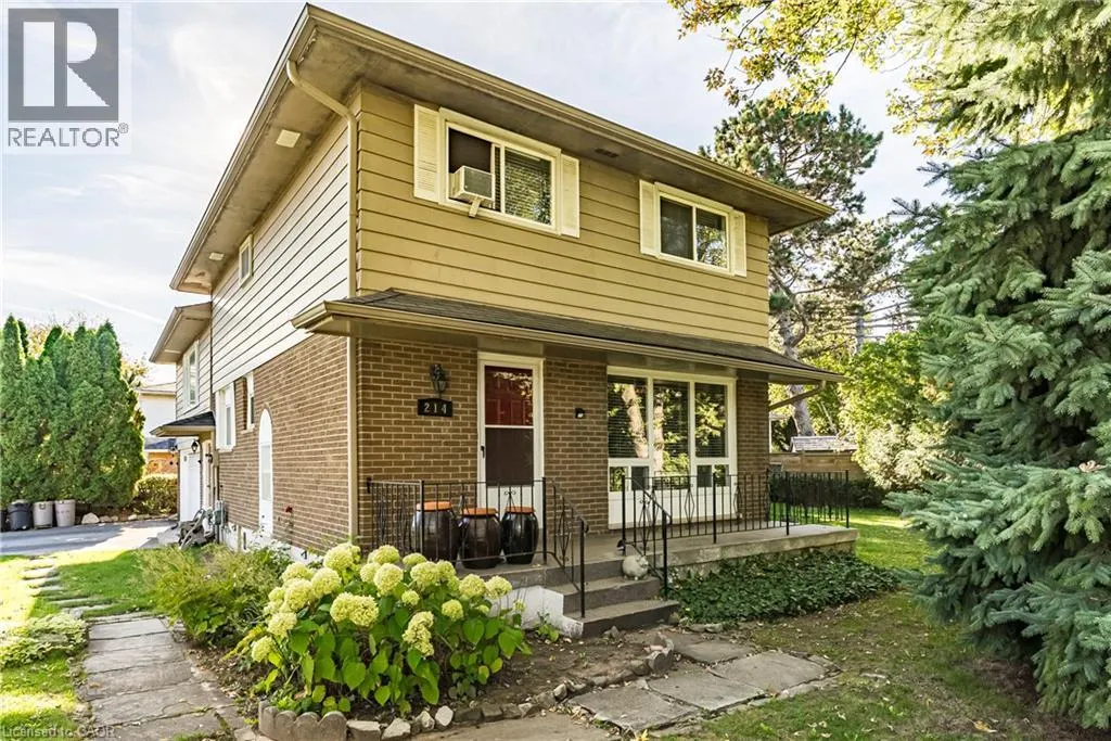 214 VANCE Drive