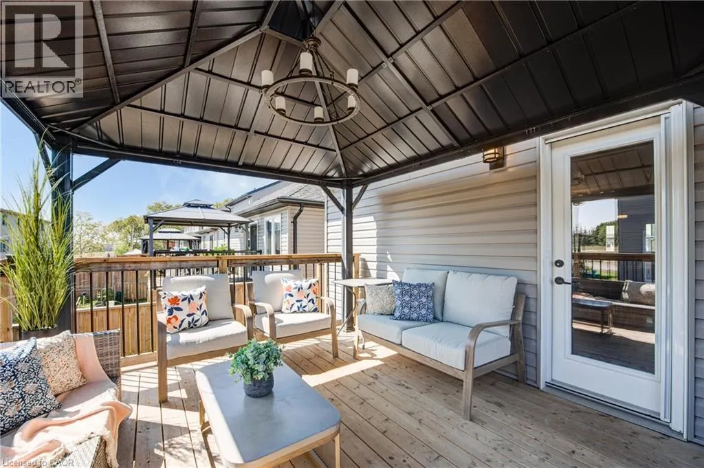 14 REEVES Road