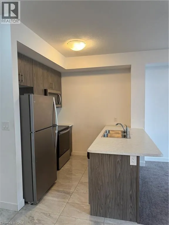 450 DUNDAS Street E Unit# 326, #326