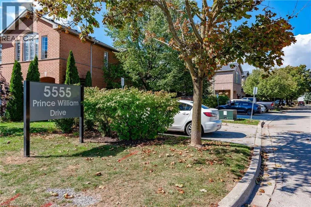 5555 PRINCE WILLIAM Drive Unit# 8, #8